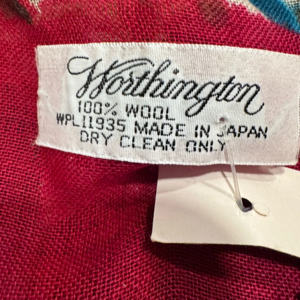 Worthington vintage 100%   wool scarf